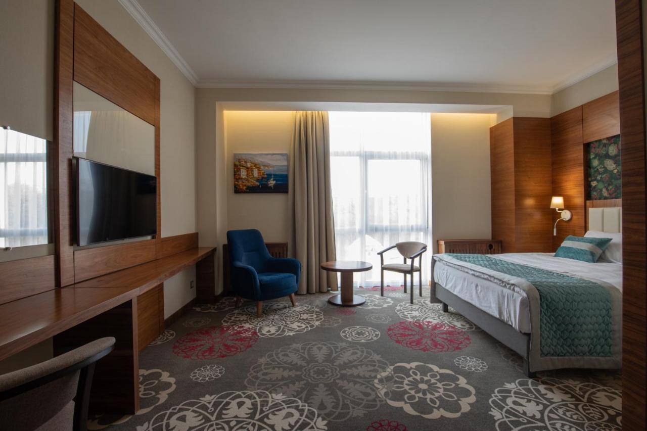 Arden Palace Medical Resort & Spa Szatanyiv Kültér fotó