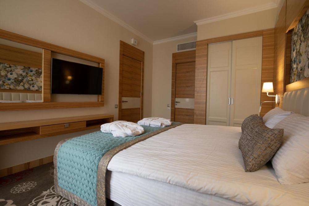 Arden Palace Medical Resort & Spa Szatanyiv Kültér fotó